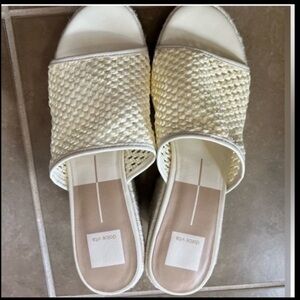 New ✨ Dolce Vita Elora Platforms